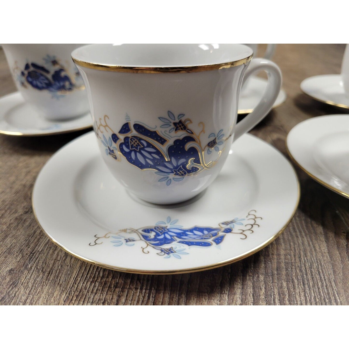 Handpainted Romania Blue Fine Porcelain Tea Cups Saucers 10 Pieces Vintage White