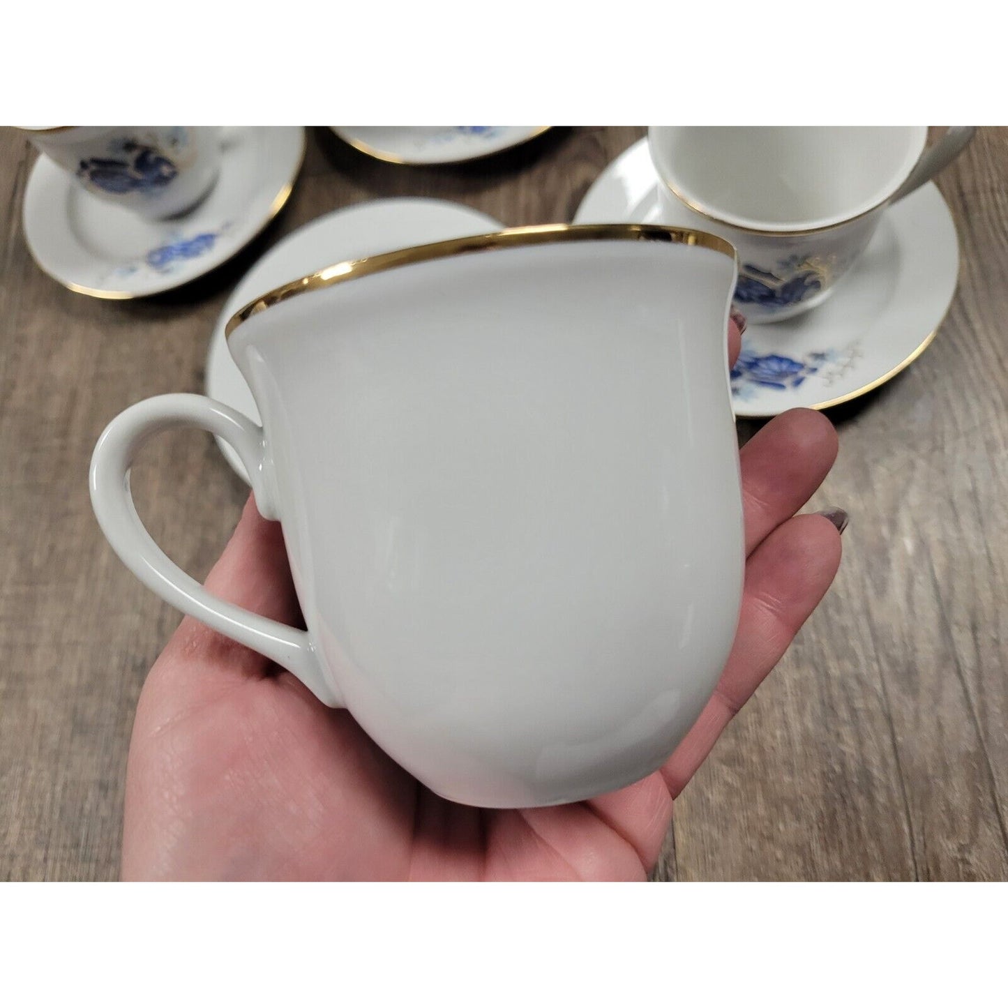 Handpainted Romania Blue Fine Porcelain Tea Cups Saucers 10 Pieces Vintage White