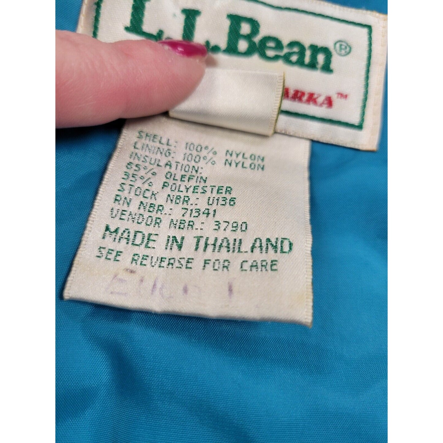 L.L. Bean Purple Vintage 1980s 1990s Snow Parka Hooded Ski Coat Small Gold Label