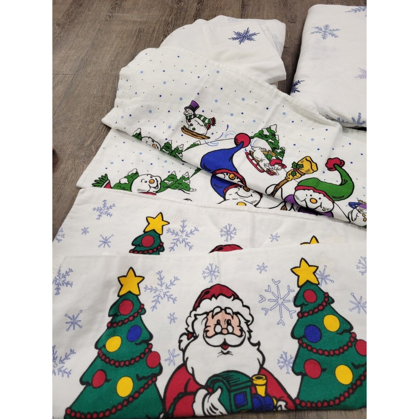 Portuguese Cotton Flannel Christmas Full Size Sheet Set with 5 pillowcases