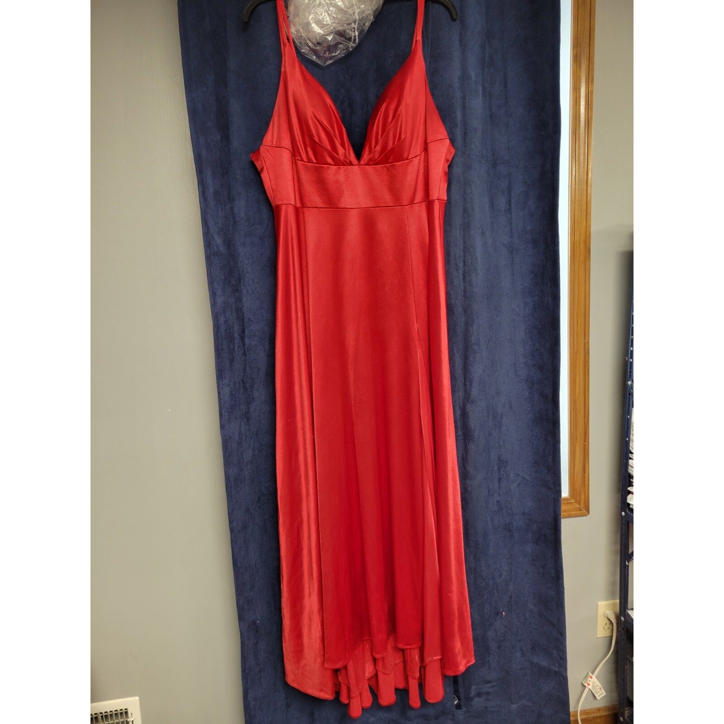 Cinderella Divine Solid Red Stretch Satin Formal Dance Homecoming Dress Size 22