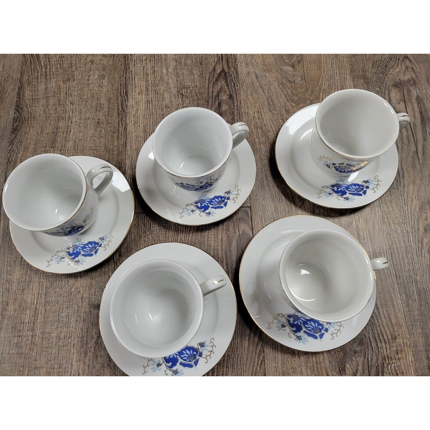 Handpainted Romania Blue Fine Porcelain Tea Cups Saucers 10 Pieces Vintage White