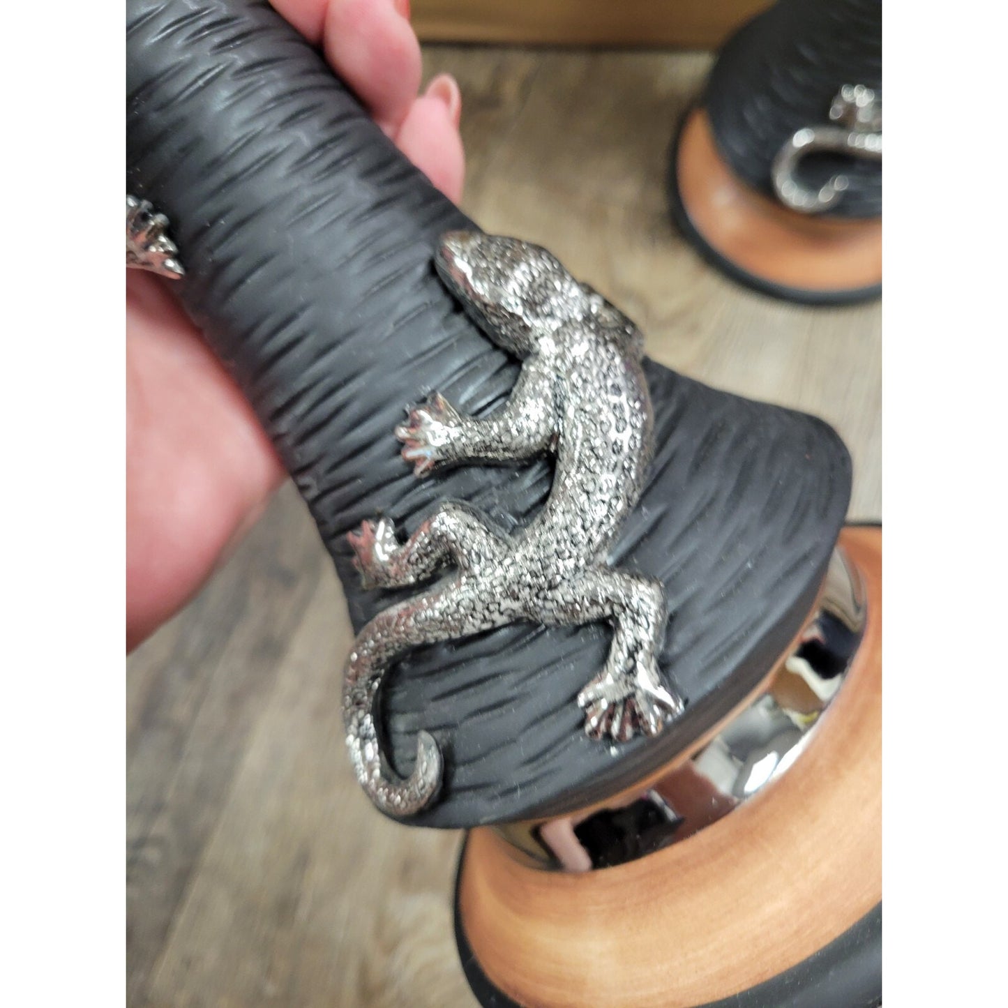 Fitz & Floyd Exoticals Salamander Pillar Candleholders Black Decor Lizard Pair